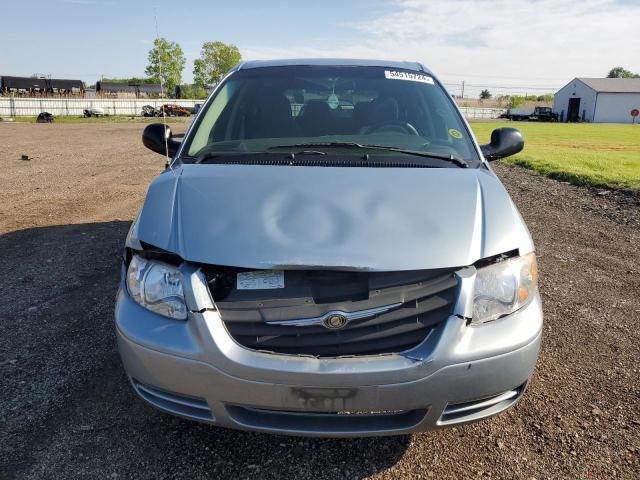 1C4GP45R95B431957 - 2005 CHRYSLER TOWN & COU ლურჯი ფოტო 5