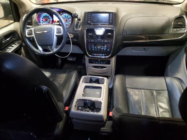 2C4RC1CG8DR676852 - 2013 CHRYSLER TOWN & COU TOURING L RED photo 8