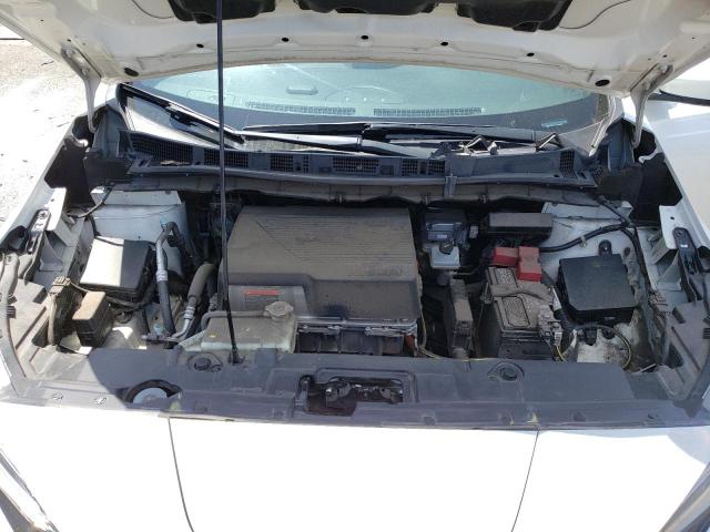 1N4AZ1CP1JC305604 - 2018 NISSAN LEAF S WHITE photo 11