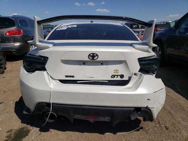 JF1ZNAA16E8700707 - 2014 TOYOTA SCION FR-S WHITE photo 6