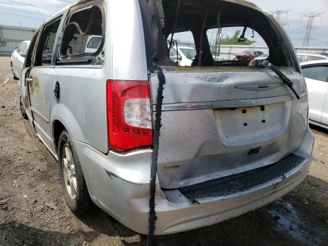 2C4RC1BG8CR300183 - 2012 CHRYSLER TOWN & COU TOURING ვერცხლისფერი ფოტო 9