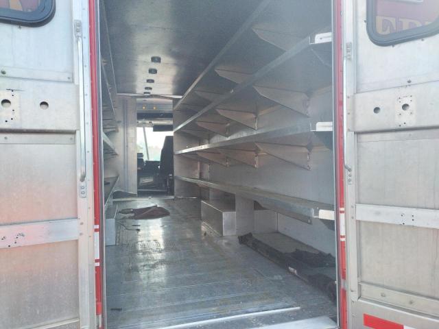 4UZAARBW57CY83184 - 2007 FREIGHTLINER CHASSIS M LINE WALK-IN VAN RED photo 10