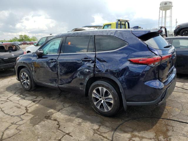 5TDGZRBH2MS538245 - 2021 TOYOTA HIGHLANDER XLE Blau Foto 2