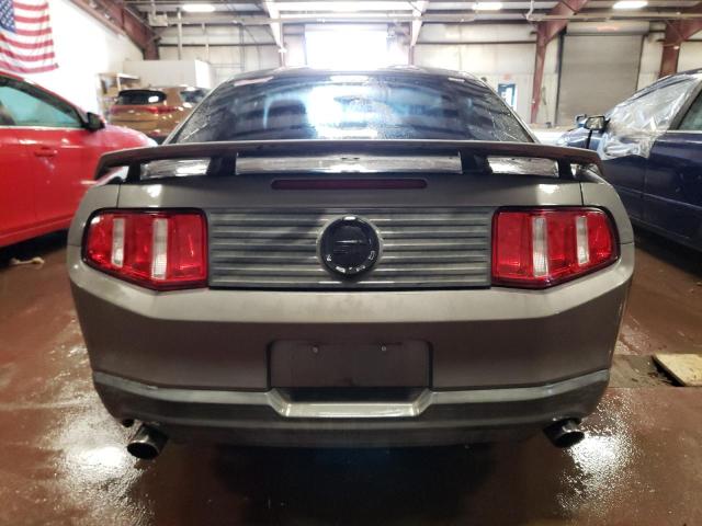 1ZVBP8CH5A5119877 - 2010 FORD MUSTANG GT GRAY photo 6