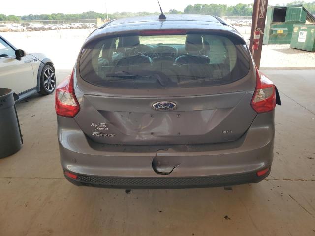 1FAHP3M29CL287391 - 2012 FORD FOCUS SEL GRAY photo 6