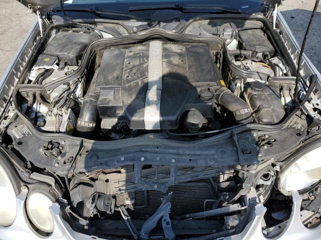 WDBUF65J43A157788 - 2003 MERCEDES-BENZ E 320 SILVER photo 11