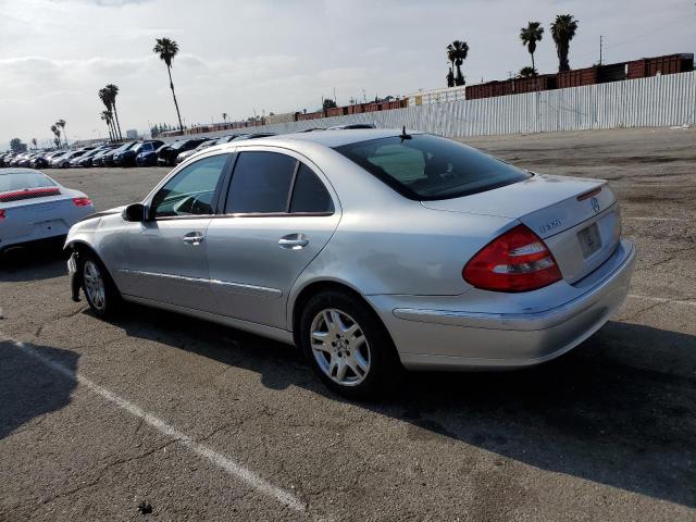 WDBUF65J43A157788 - 2003 MERCEDES-BENZ E 320 SILVER photo 2