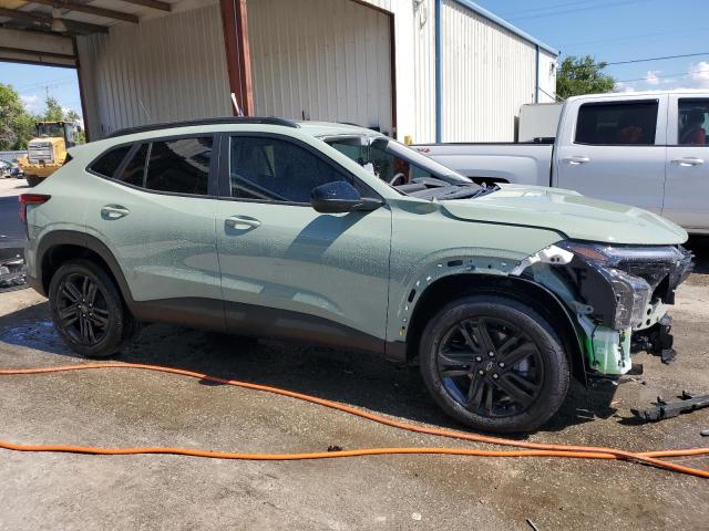 KL77LKE24RC212243 - 2024 CHEVROLET TRAX ACTIV GREEN photo 4