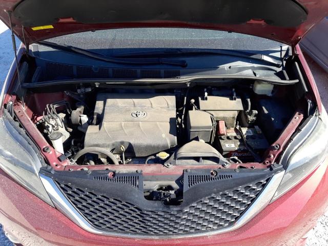 5TDXK3DCXGS714255 - 2016 TOYOTA SIENNA SE MAROON photo 12