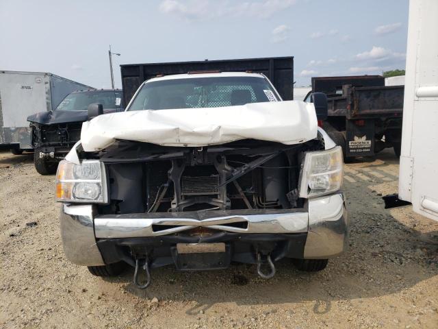 1GB6KZBK8AF154997 - 2010 CHEVROLET silverado K3500 WHITE photo 5