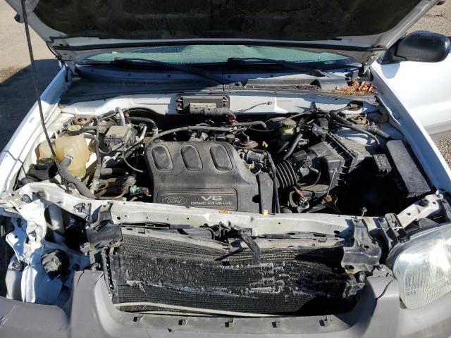 1FMYU04172KB66559 - 2002 FORD ESCAPE XLT 白色 照片 12