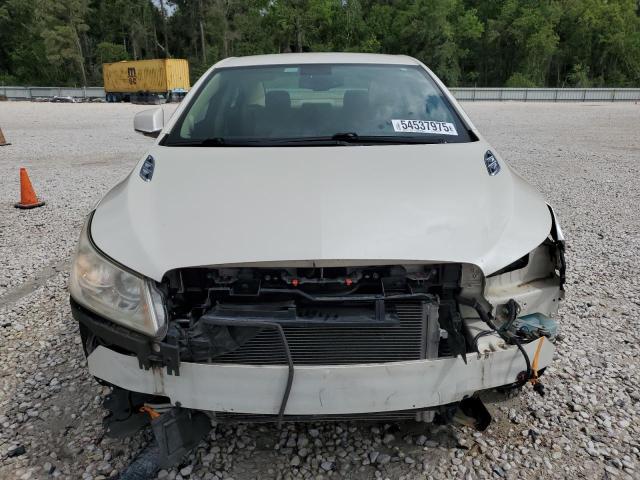 1G4GE5ED0BF315515 - 2011 BUICK LACROSSE CXS WHITE photo 5