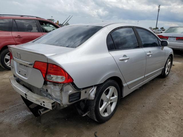 19XFA1F61BE009552 - 2011 HONDA CIVIC LX-S فضي صورة 3