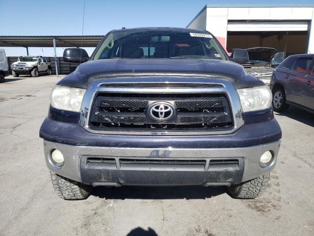 5TFUW5F1XAX133404 - 2010 TOYOTA TUNDRA DOUBLE CAB SR5 BLUE photo 5