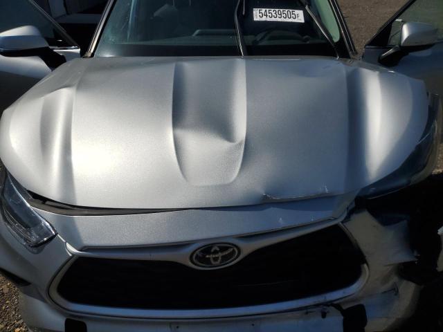 5TDGZRBH3MS074401 - 2021 TOYOTA HIGHLANDER XLE SILVER photo 12