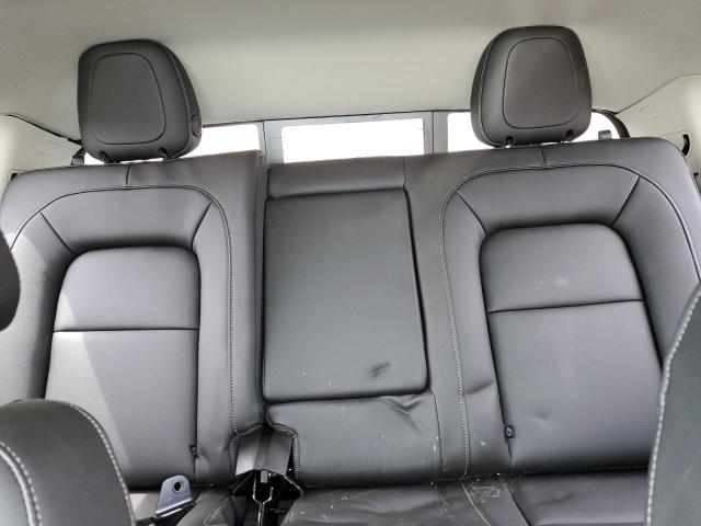 1GCGTEEN6K1163286 - 2019 CHEVROLET COLORADO ZR2 WHITE photo 10