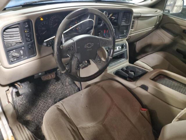 1GCHK29U34E177018 - 2004 CHEVROLET SILVERADO K2500 HEAVY DUTY WHITE photo 8