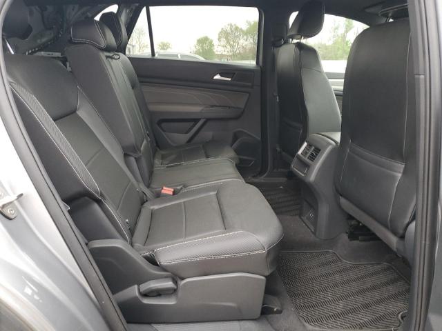 1V2KE2CA5MC205519 - 2021 VOLKSWAGEN ATLAS CROS SE SILVER photo 11