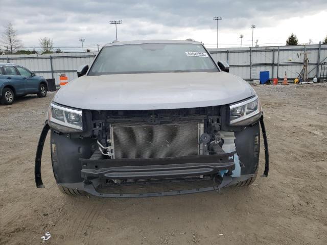 1V2KE2CA5MC205519 - 2021 VOLKSWAGEN ATLAS CROS SE SILVER photo 5