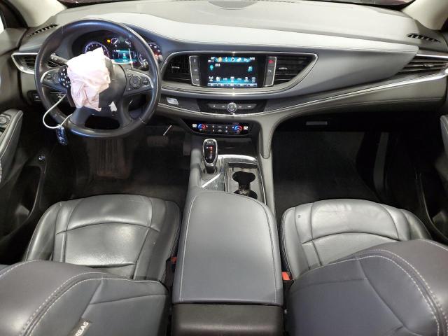 5GAEVAKW7JJ273495 - 2018 BUICK ENCLAVE ESSENCE RED photo 8