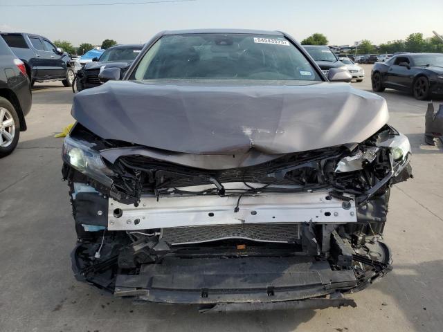 4T1T11AK2PU725999 - 2023 TOYOTA CAMRY SE NIGHT SHADE GRAY photo 5