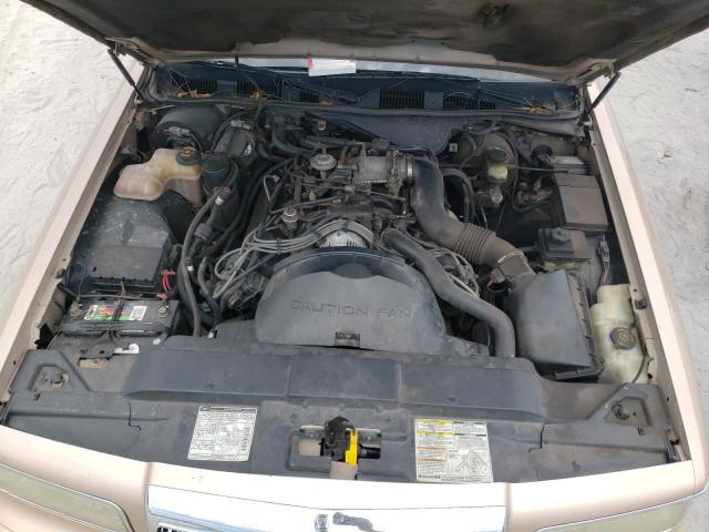 1LNLM81W7TY712803 - 1996 LINCOLN TOWN CAR EXECUTIVE BEIGE photo 11