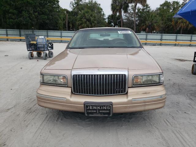 1LNLM81W7TY712803 - 1996 LINCOLN TOWN CAR EXECUTIVE BEIGE photo 5