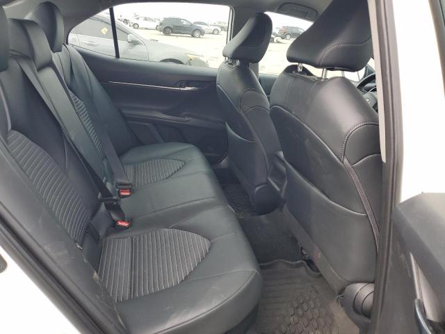 4T1T31AK0PU047716 - 2023 TOYOTA CAMRY SE NIGHT SHADE WHITE photo 10