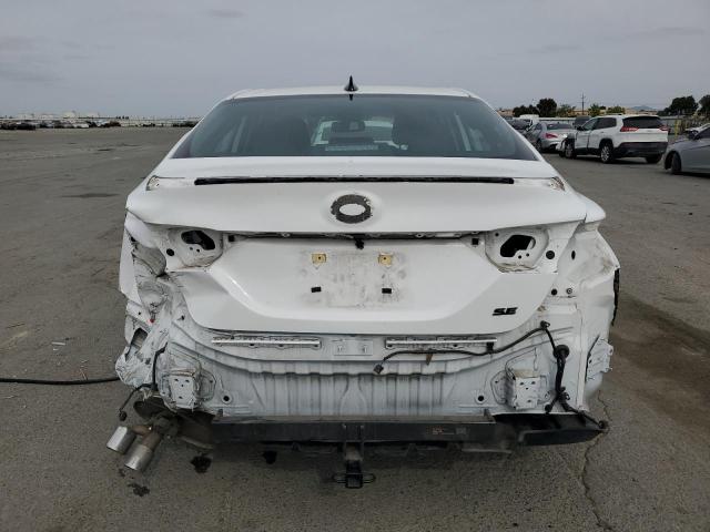 4T1T31AK0PU047716 - 2023 TOYOTA CAMRY SE NIGHT SHADE WHITE photo 6