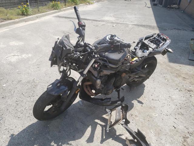 JKAEXEE15CDA05964 - 2012 KAWASAKI EX650 EC BLACK photo 2