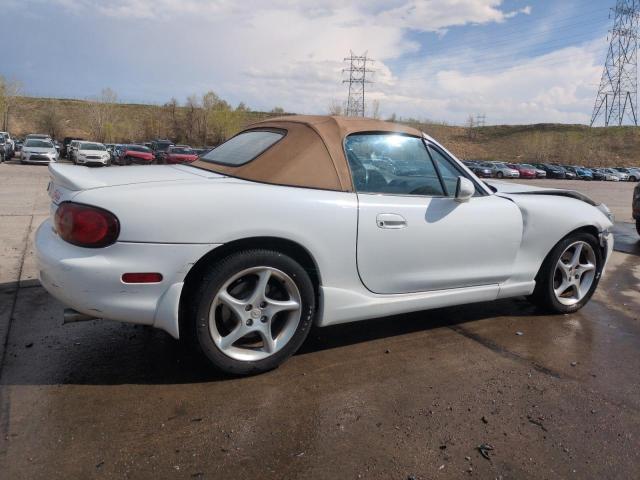 JM1NB353X20229549 - 2002 MAZDA MX-5 MIATA BASE WHITE photo 3