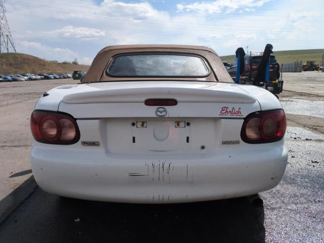 JM1NB353X20229549 - 2002 MAZDA MX-5 MIATA BASE WHITE photo 6