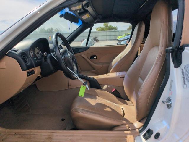 JM1NB353X20229549 - 2002 MAZDA MX-5 MIATA BASE WHITE photo 7