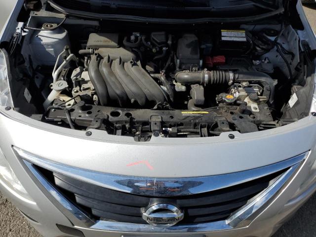 3N1CN7AP4KL863962 - 2019 NISSAN VERSA S SILVER photo 11