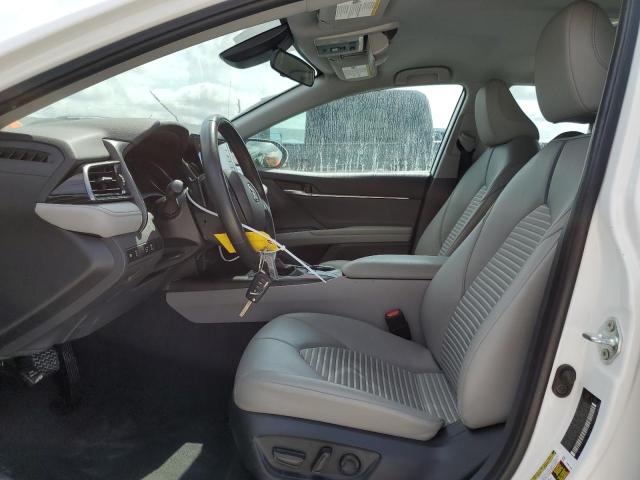 4T1G11AK9PU736550 - 2023 TOYOTA CAMRY SE NIGHT SHADE WHITE photo 7