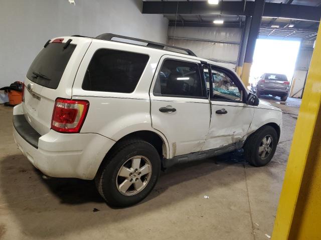 1FMCU0D75CKC29514 - 2012 FORD ESCAPE XLT 白色 照片 3