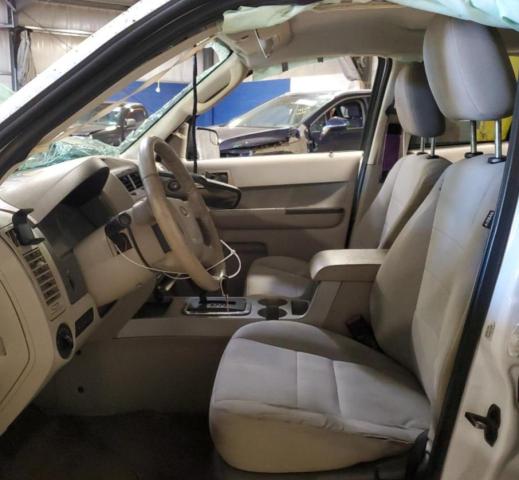 1FMCU0D75CKC29514 - 2012 FORD ESCAPE XLT 白色 照片 7