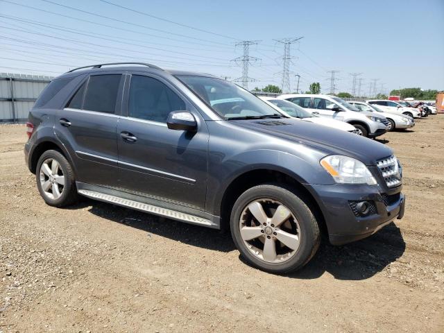 4JGBB8GB9AA577433 - 2010 MERCEDES-BENZ ML 350 4MATIC GRAY photo 4
