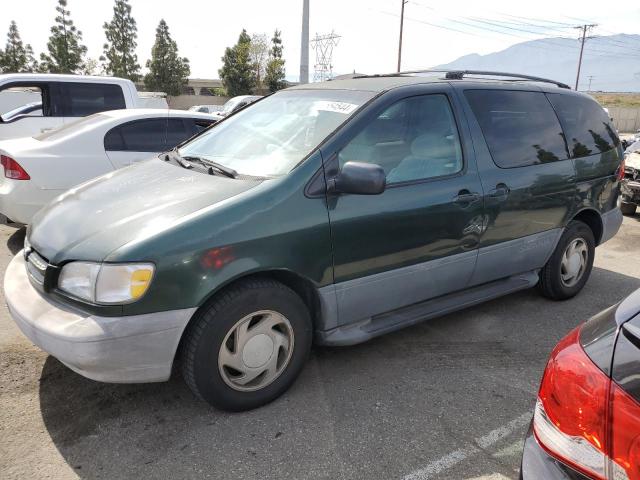 1999 TOYOTA SIENNA LE, 