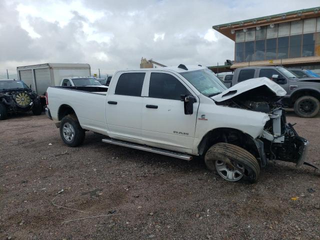 3C6UR5HL2NG162130 - 2022 RAM 2500 TRADESMAN Biały zdjęcie 4