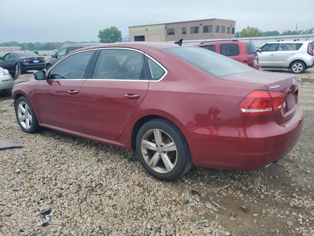 1VWBV7A39FC029769 - 2015 VOLKSWAGEN PASSAT SE RED photo 2