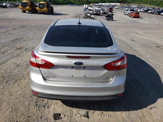 1FADP3F28DL349991 - 2013 FORD FOCUS SE SILVER photo 6