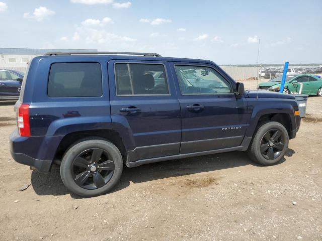 1C4NJRFB4GD594370 - 2016 JEEP PATRIOT LATITUDE BLUE photo 3