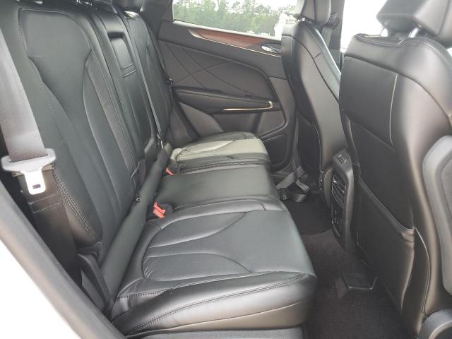 5LMCJ3C93KUL12114 - 2019 LINCOLN MKC RESERVE ვერცხლისფერი ფოტო 11