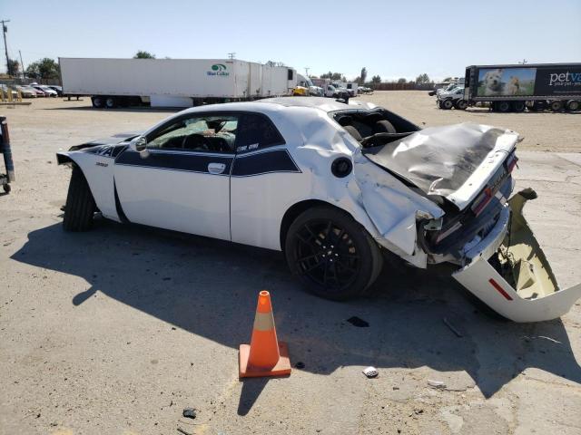 2C3CDZFJ4LH165334 - 2020 DODGE CHALLENGER R/T SCAT PACK WHITE photo 2