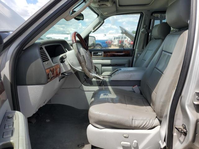 5LMFU28R74LJ06617 - 2004 LINCOLN NAVIGATOR ვერცხლისფერი ფოტო 7