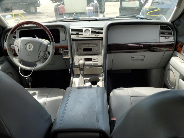 5LMFU28R74LJ06617 - 2004 LINCOLN NAVIGATOR ვერცხლისფერი ფოტო 8