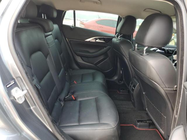 SJKCH5CP5JA054270 - 2018 INFINITI QX30 BASE Silber Foto 10