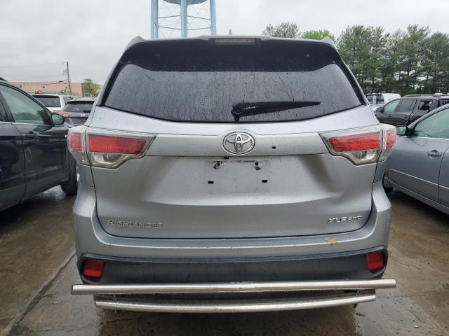 5TDJKRFH9GS331523 - 2016 TOYOTA HIGHLANDER XLE SILVER photo 6