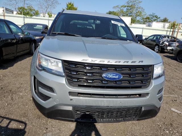 1FM5K8AR6JGC76845 - 2018 FORD EXPLORER POLICE INTERCEPTOR SILVER photo 5